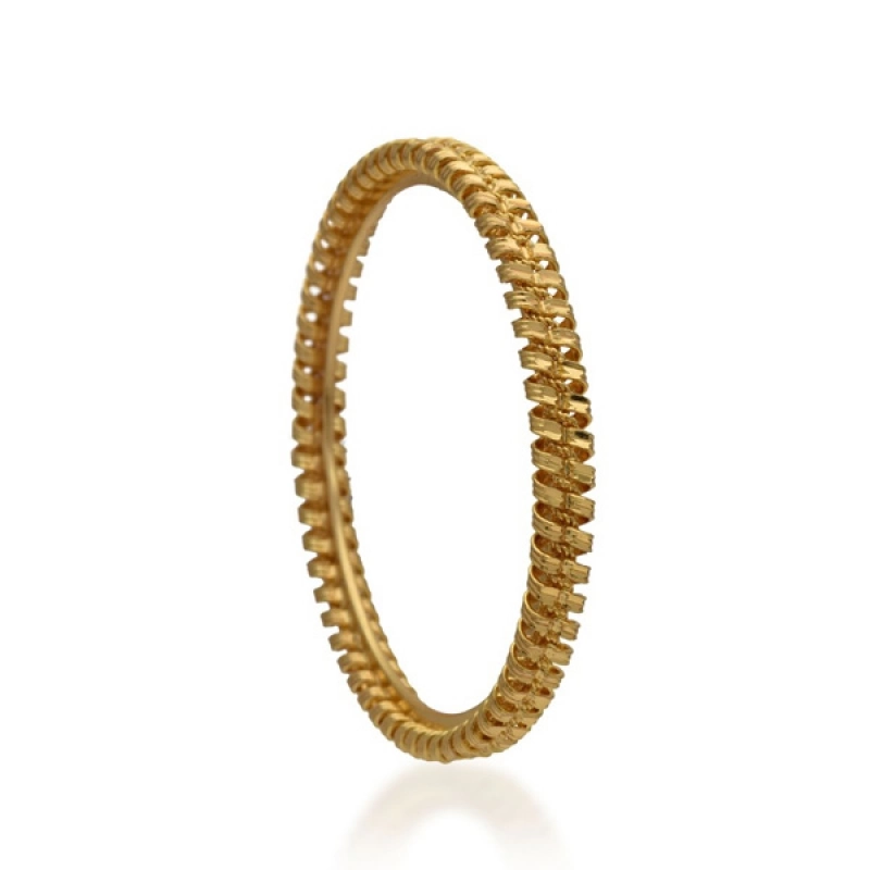 APPEALING GOLD PLATED TWO LINE TWISTED BANGLE