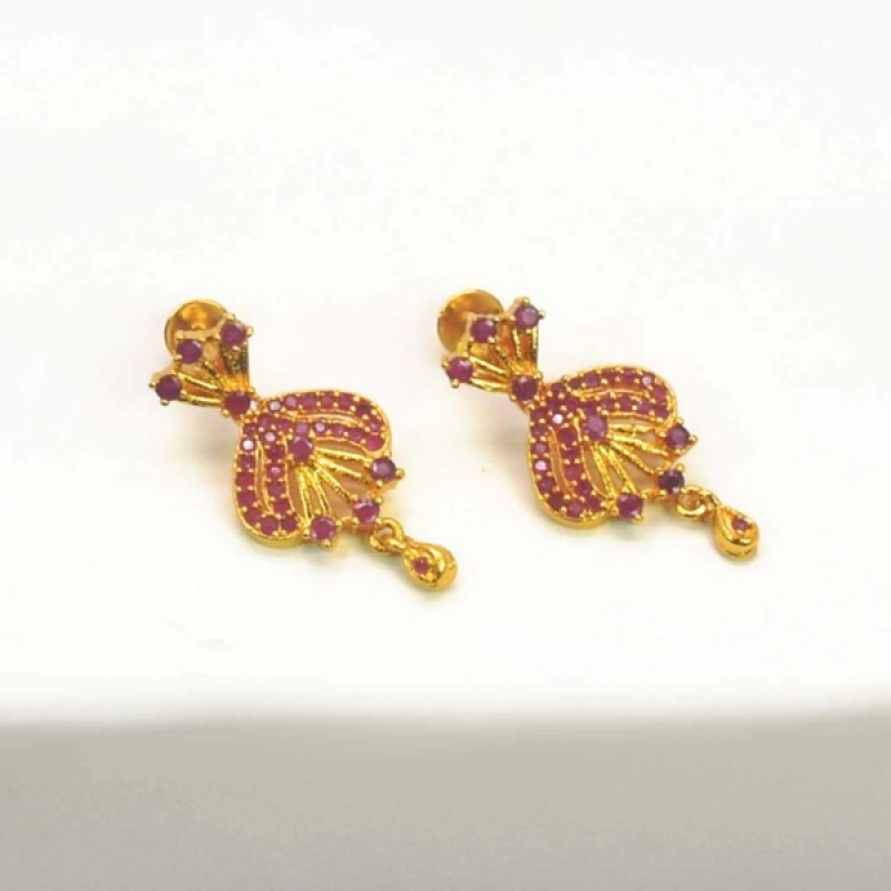 BEAUTIFUL GOLD PLATED RUBY STONES EARRINGS