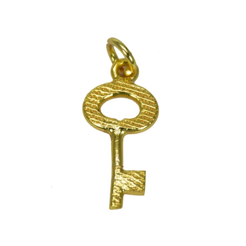 CUTE GOLD PLATED SMALL KEY PENDANT