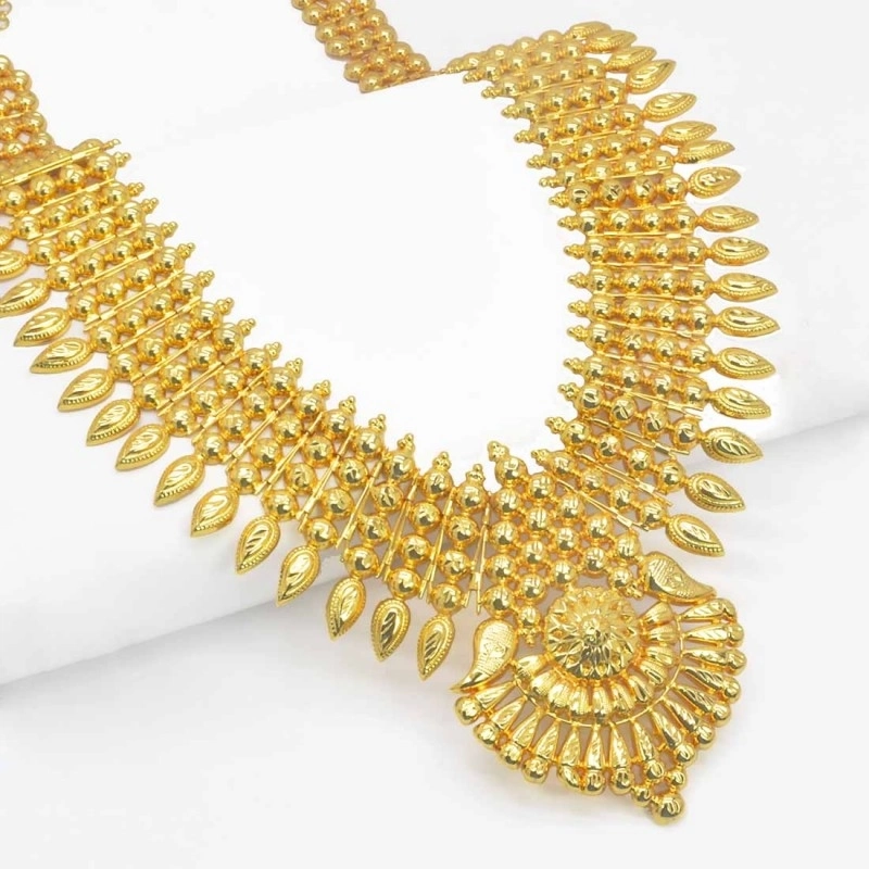 TRADITIONAL GOLD PLATED BRIDAL BROAD JASMINE LONG CHAIN WITH PENDANT