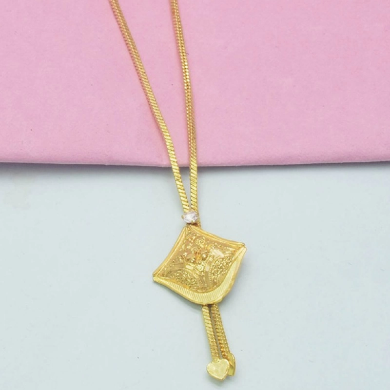 SIMPLE GOLD PLATED DESIGNER PENDANT CHAIN
