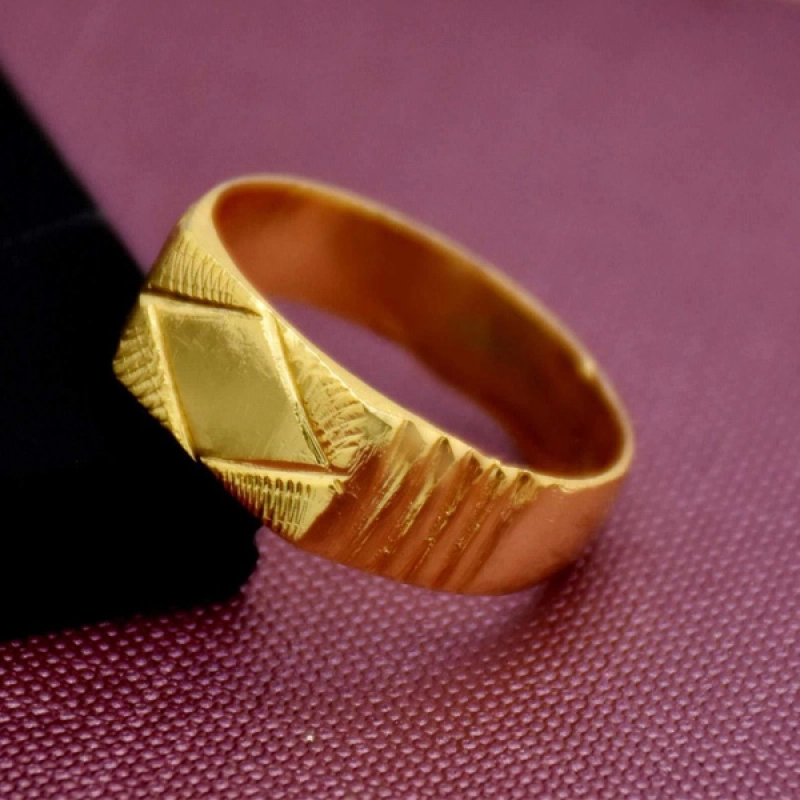 STYLISH GOLD PLATED GENT'S RINGS
