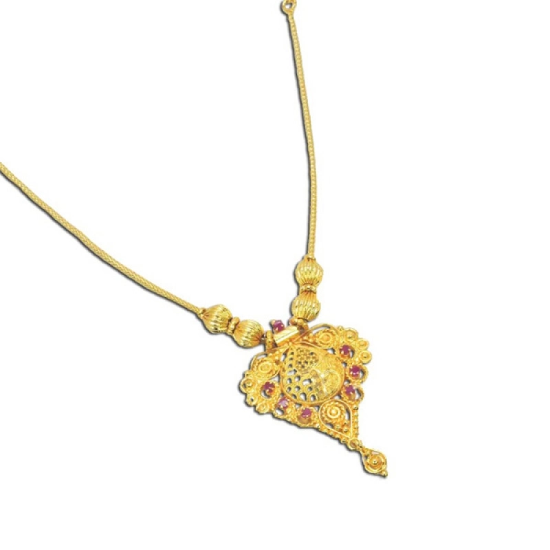 GOLD PLATED SNAKE CHAIN RUBY AD FLORAL PENDANT NECKLACE