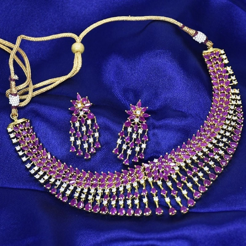 STUNNING PREMIUM GOLD PLATED BROAD STONE NECKLACE SET