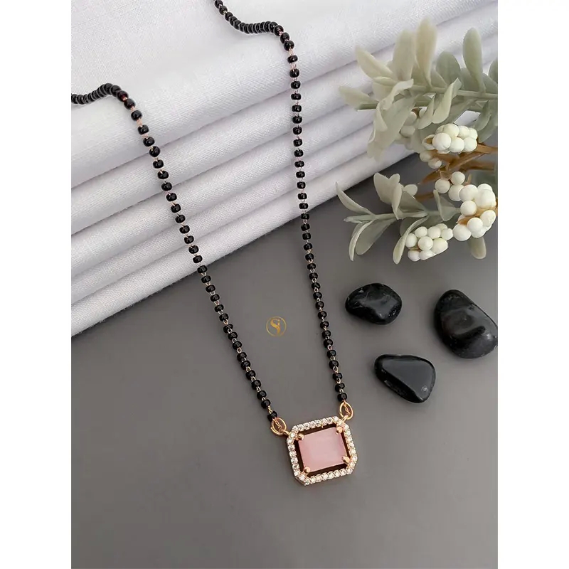 Mangalsutra with square shaped pendant